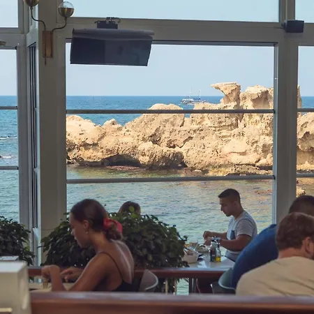 Apartment Perla Orient 21, A 1 Bedroom Luxury City Apartment, Sleeps Up To 4, Up To 50 Megabit Wifi, Walking Distance To Ivf Clinics Hospitals, Shops, Beaches And Bars And Restaurants *